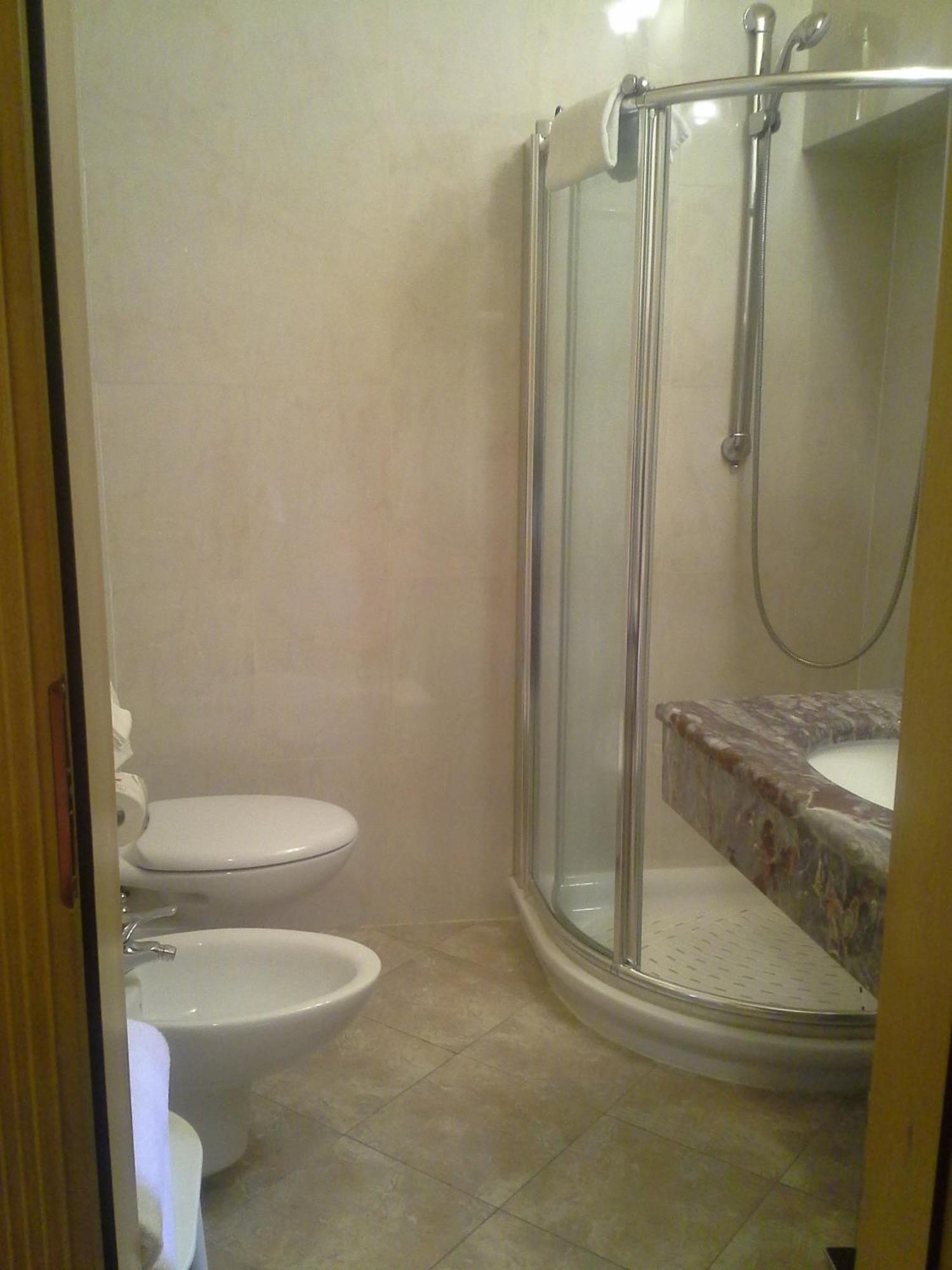 Hotel Bigallo Florença Quarto foto